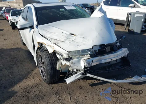 2015 Acura Tlx V6 Advance z USA, uszkodzony, nr VIN 19UUB2F74FA012488